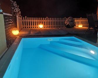 Anitas Ferienhaus - Cochem - Pool