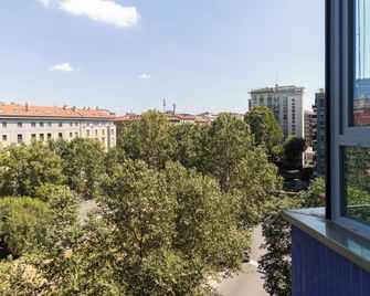 Italianway - D'Aragona 2 - Milán - Balcón