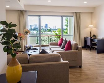 Diamond Westlake Suites - Ανό ι - Σαλόνι