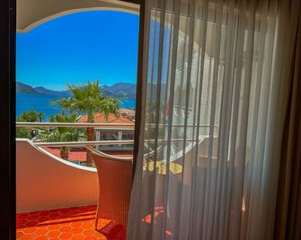 Hawaii Hotel - Marmaris - Balcone