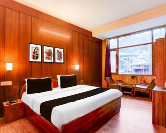 Fabhotel The Valerian - Manali - Habitación
