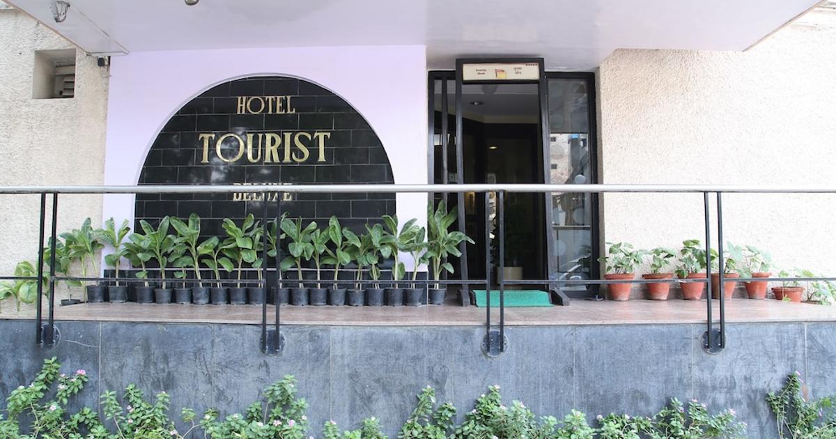 hotel tourist deluxe delhi