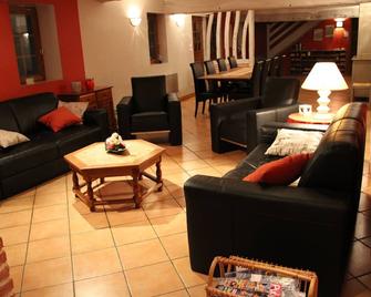 Pretty farmhouse quiet, 8 people, near the sea, amusement park, games, zoo - Vassonville - Sala de estar