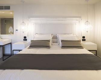 Insula Alba Resort & Spa (Adults Only) - Hersonissos - Bedroom