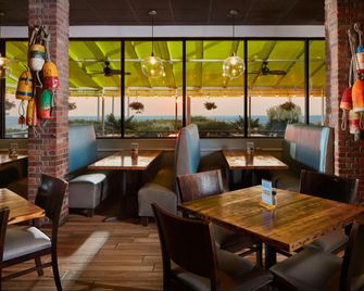 Four Points by Sheraton Virginia Beach Oceanfront - וירג'יניה ביץ' - מסעדה
