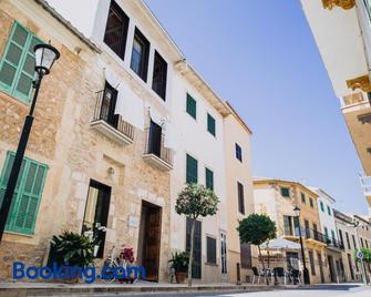 Can Solaies - Sant Llorenç des Cardassar - Edificio