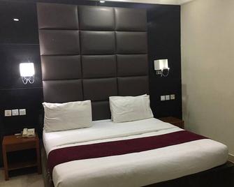 Hearts Hotel - Enugu - Habitación