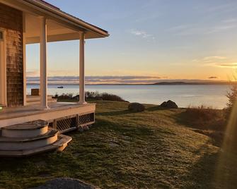 Private Island, Ocean Front, Aspotogan Peninsula, South Shore Nova Scotia - Chester - Outdoors view