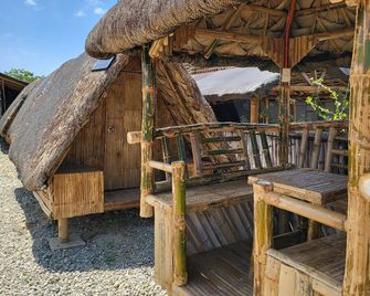 Calatagan's Bahay Kubo - Batangas - Building