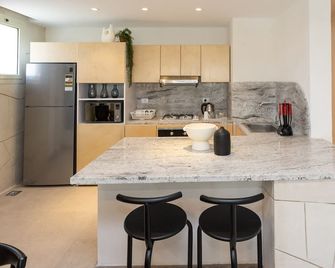 Prime Holidays Hacienda Bay - El Alamein - Kitchen