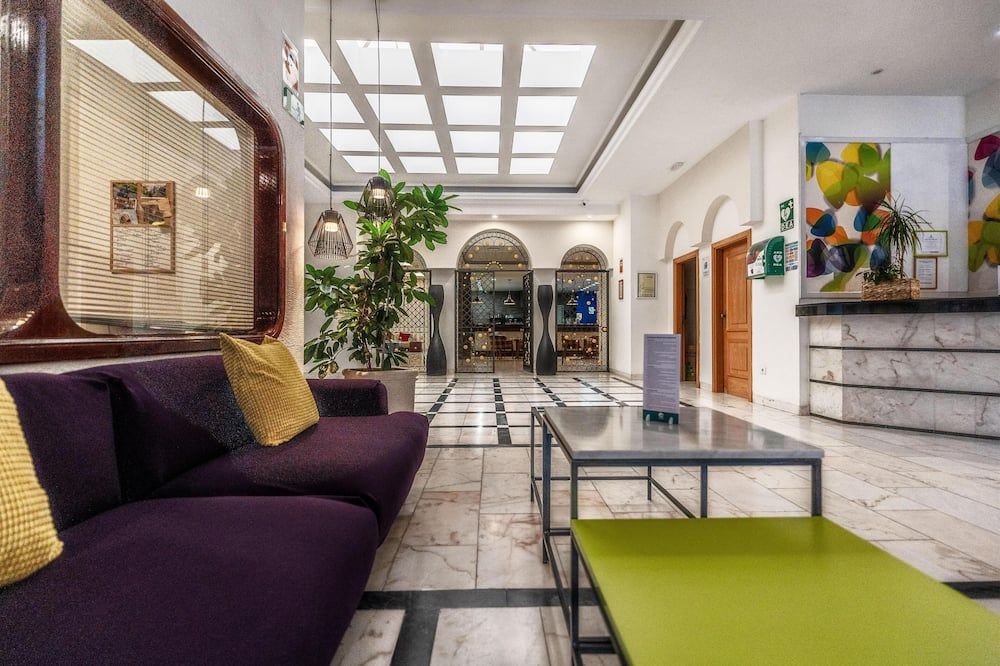 كورال تيذي مار