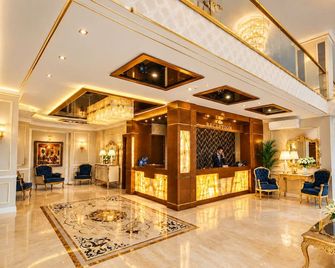 Real King Residence - Yomra - Lobby