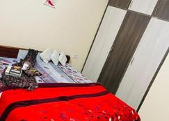 Independent/ Private Bedroom - Chandigarh - Kharar - Bedroom
