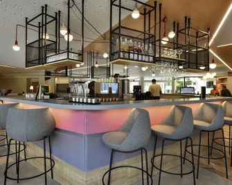 Novotel Wavre Brussels East - Wavre - Bar
