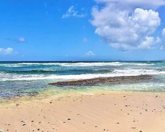 Toes in the Sand Beach House - Christiansted - Playa