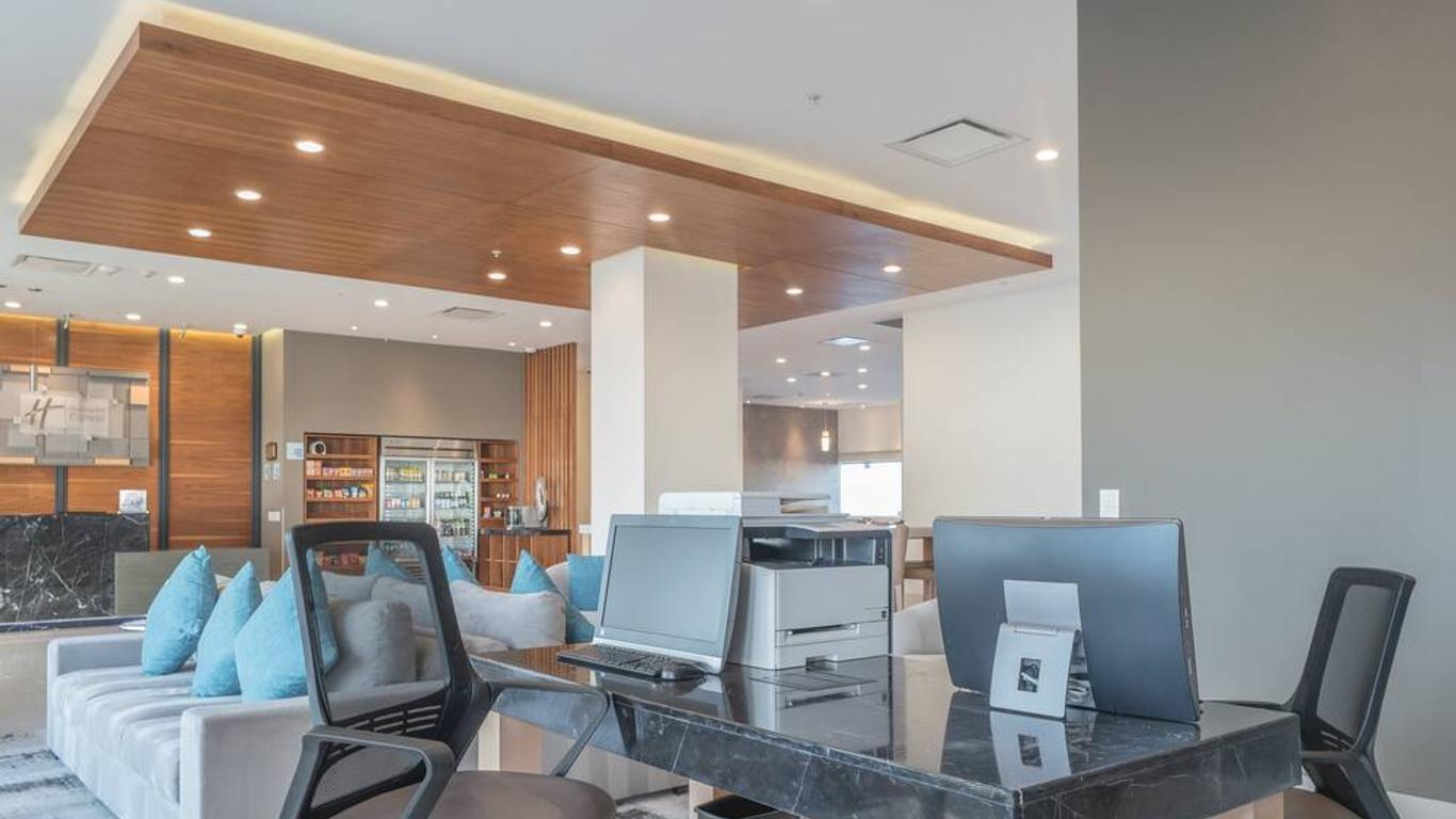 Holiday Inn Express & Suites Silao Aeropuerto - Terminal By IHG