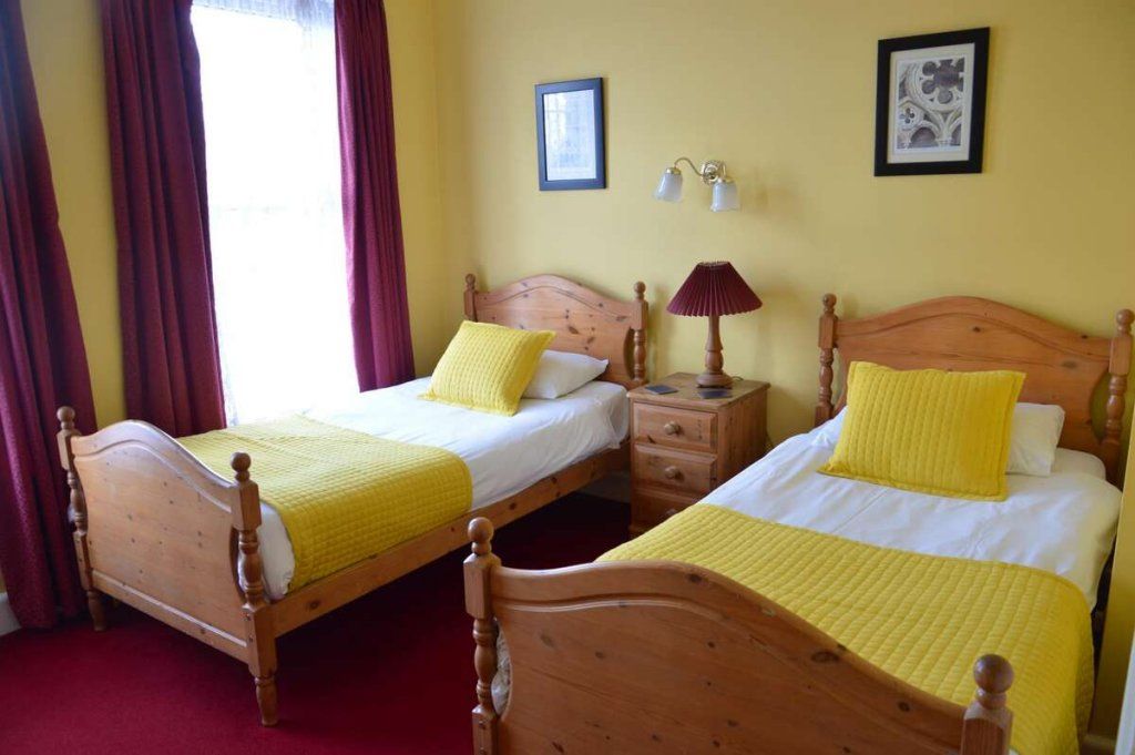 Victoria Lodge Guest House - ساليسبري - غرفة نوم