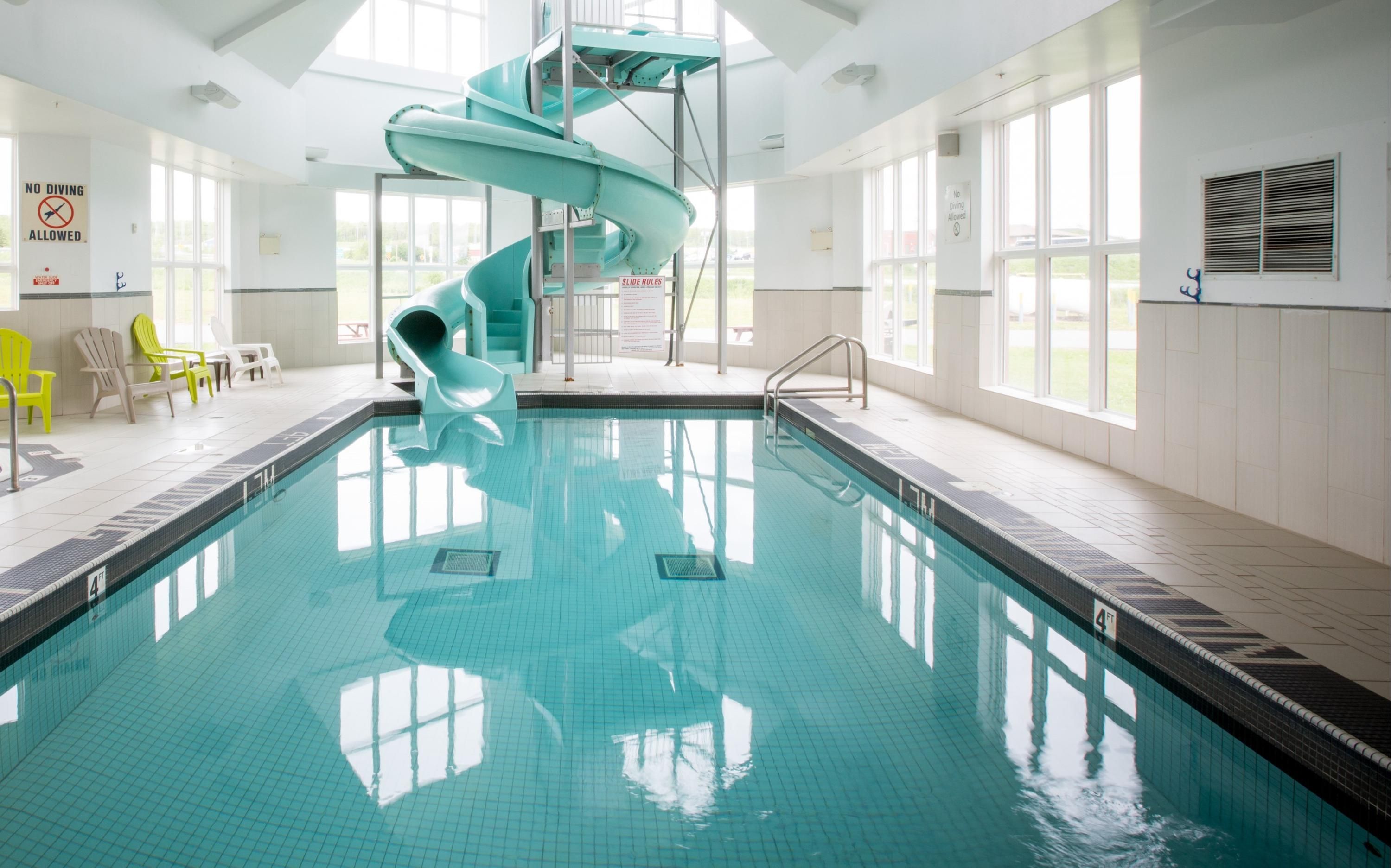 هوليداي إن إكسبرس ستيلارتونا باي آيتش جي