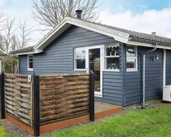 8 person holiday home in Hesselager - Hesselager - Edificio