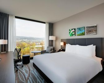 Hilton Garden Inn Zurich Limmattal - Spreitenbach - Slaapkamer