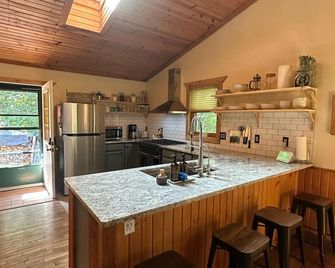 Glacier Lake Haus - Oxford - Cocina