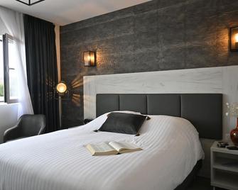 Logis Clermotel - Hôtel & Restaurant - Agnetz - Habitación