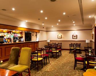 ذا ووترسايد هوتل - بيترهاد - بار