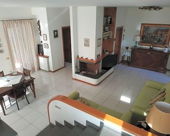 Bed And Breakfast Napoli Peppino's Room - نابليس - غرفة معيشة