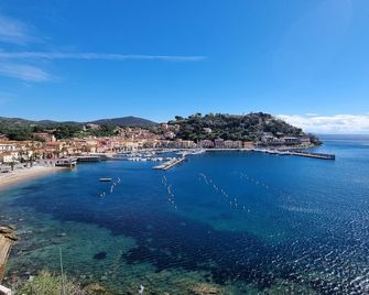 Hotel Plaza - Porto Azzurro
