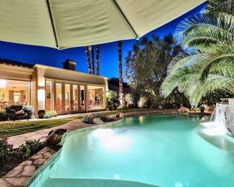 Casa Riviera 5br Pga West Estate Pool Fire Pit - La Quinta - Bazén