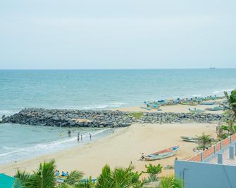 Ocean Spark Resort, Pondicherry - Pondicherry - Beach