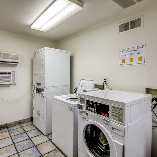 Motel 6 Greensboro Airport image 1