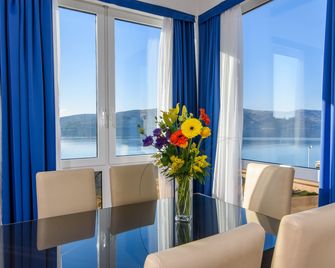 Villa Mediterana - Trogir - Sală de mese