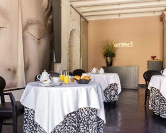 Carmel 1643 - Arbois - Restaurante