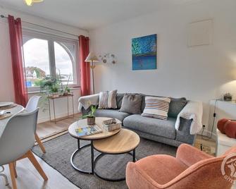 De la jetee - Ploubazlanec - Living room