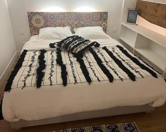 Maisonnette dans la vallée verte - Fillinges - Chambre