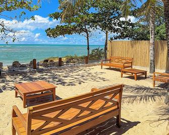 Beijamar Praia Hotel - Trancoso - Patio