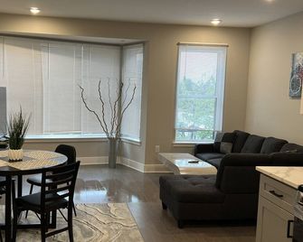 Modern 2BR 2BA Apartment with rooftop in Brewerytown - Philadelphia