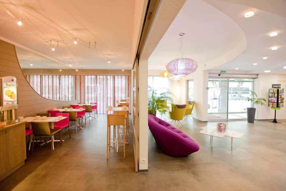 هوتل آن دي بريتان - رين - ردهة