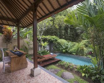 Virmas Private Villa - Ubud - Pool
