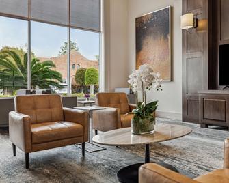 Best Western Plus Downtown Inn & Suites - Houston - Sala de estar