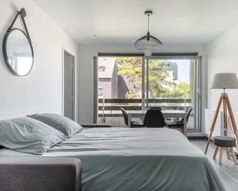 Appt lumineux - Avec balcon à 400m de la plage - Courseulles-sur-Mer - Schlafzimmer