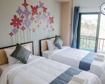 Sirimunta Hotel Chiang Rai Suite & Residence - Chiang Rai - Bedroom