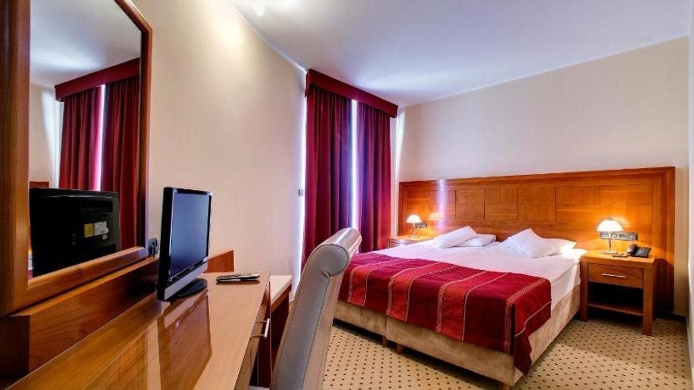 Hotel Duje