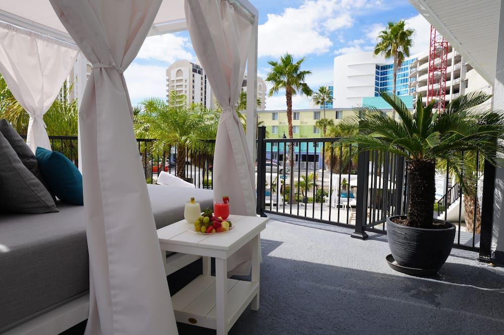 Ivory Sands Beach Suites - Clearwater Beach - Balcón