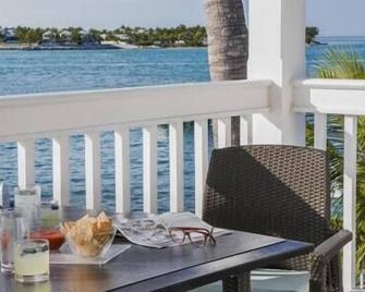 Hyatt Sunset Harbor Resort - Cayo Hueso - Balcón