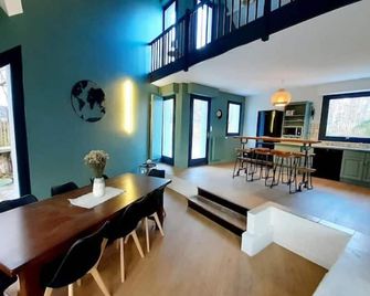 Le cottage, 2 à 8 personnes, A Proximité de Blois - Monthou-sur-Cher - Comedor