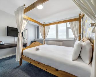 Bluewaters Hotel - בלקפול - חדר שינה