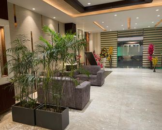Hotel Paradise Dream - Ludhiāna - Salónek