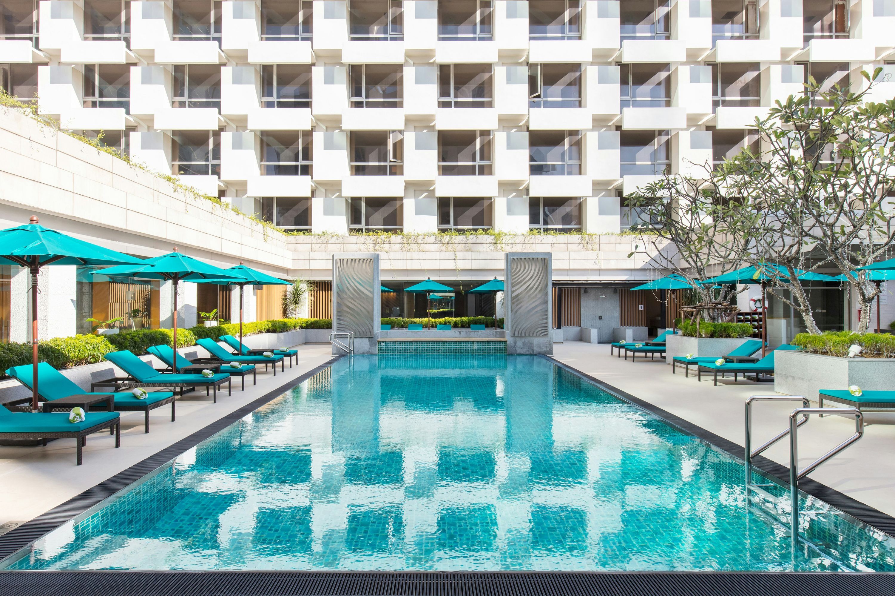 Holiday Inn Bangkok by IHG - בנגקוק - בריכה